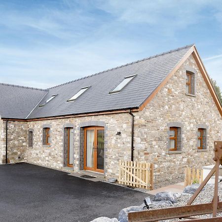 Villa Y Beudy Bach Pont-y-Berem Exterior foto