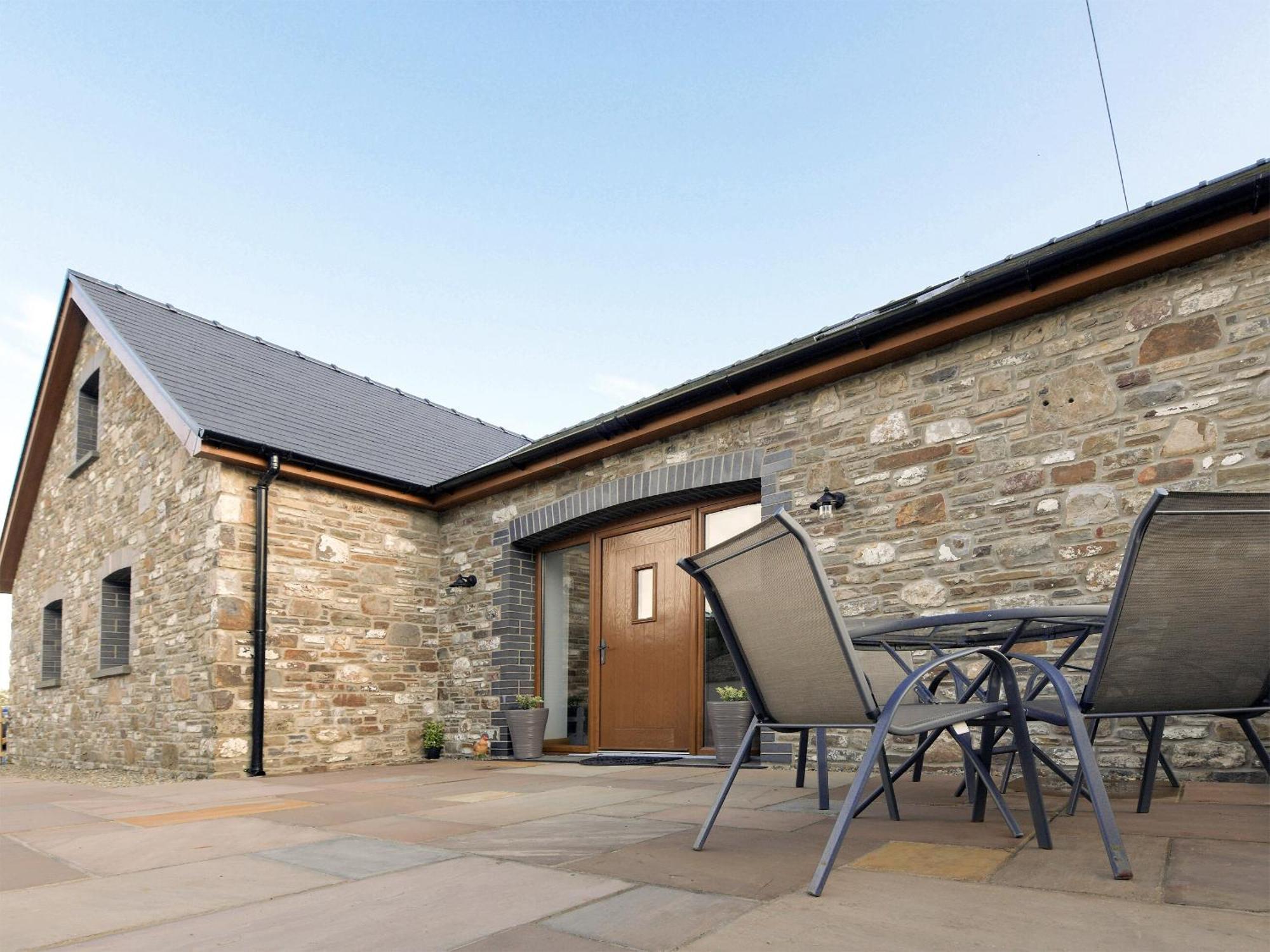 Villa Y Beudy Bach Pont-y-Berem Exterior foto